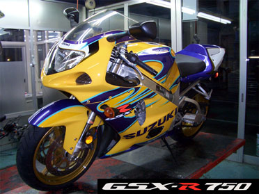 ���������륹�������������顼��GSX-R750